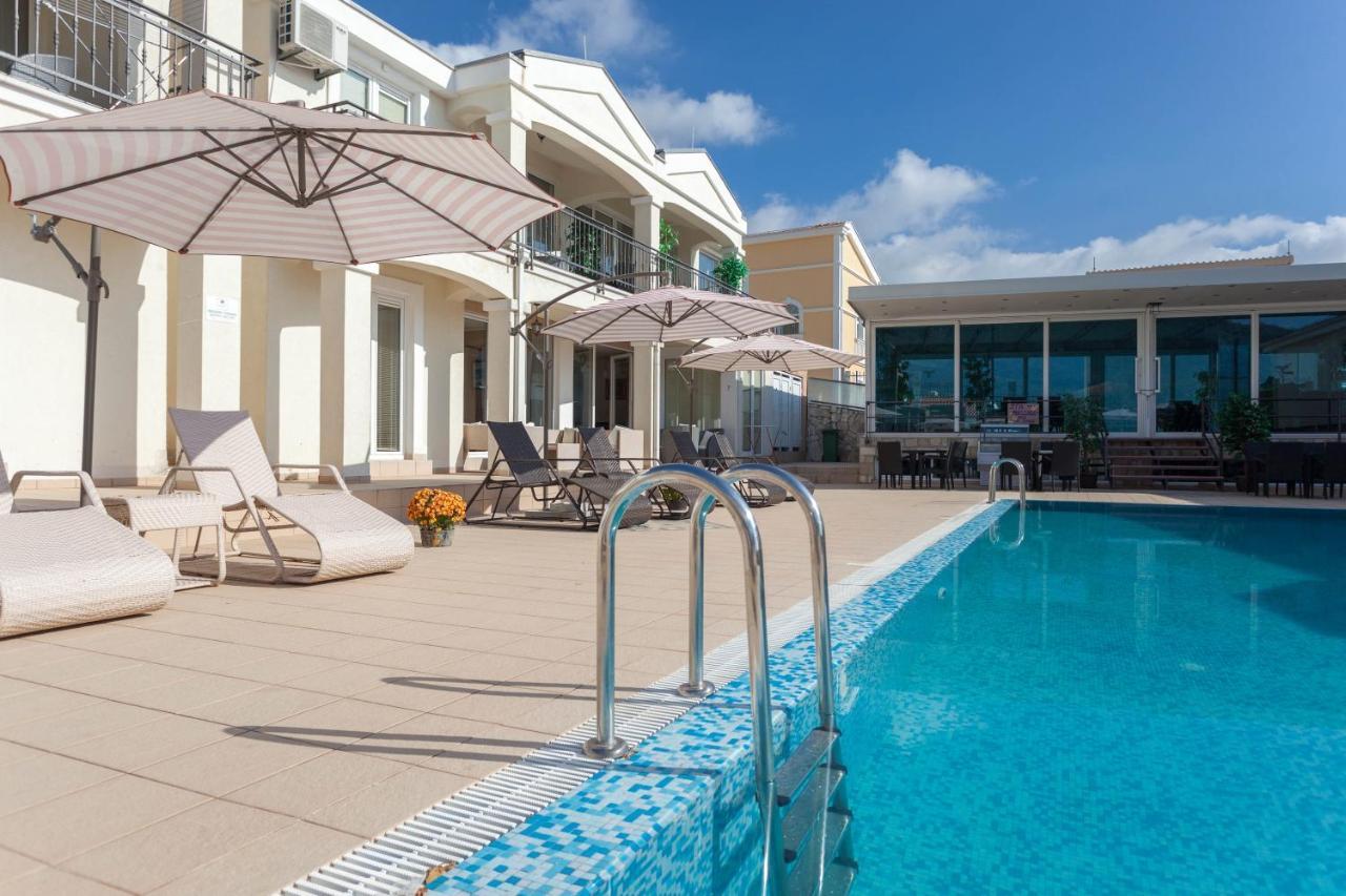 Spa Resort Luxury Apartments بودفا المظهر الخارجي الصورة