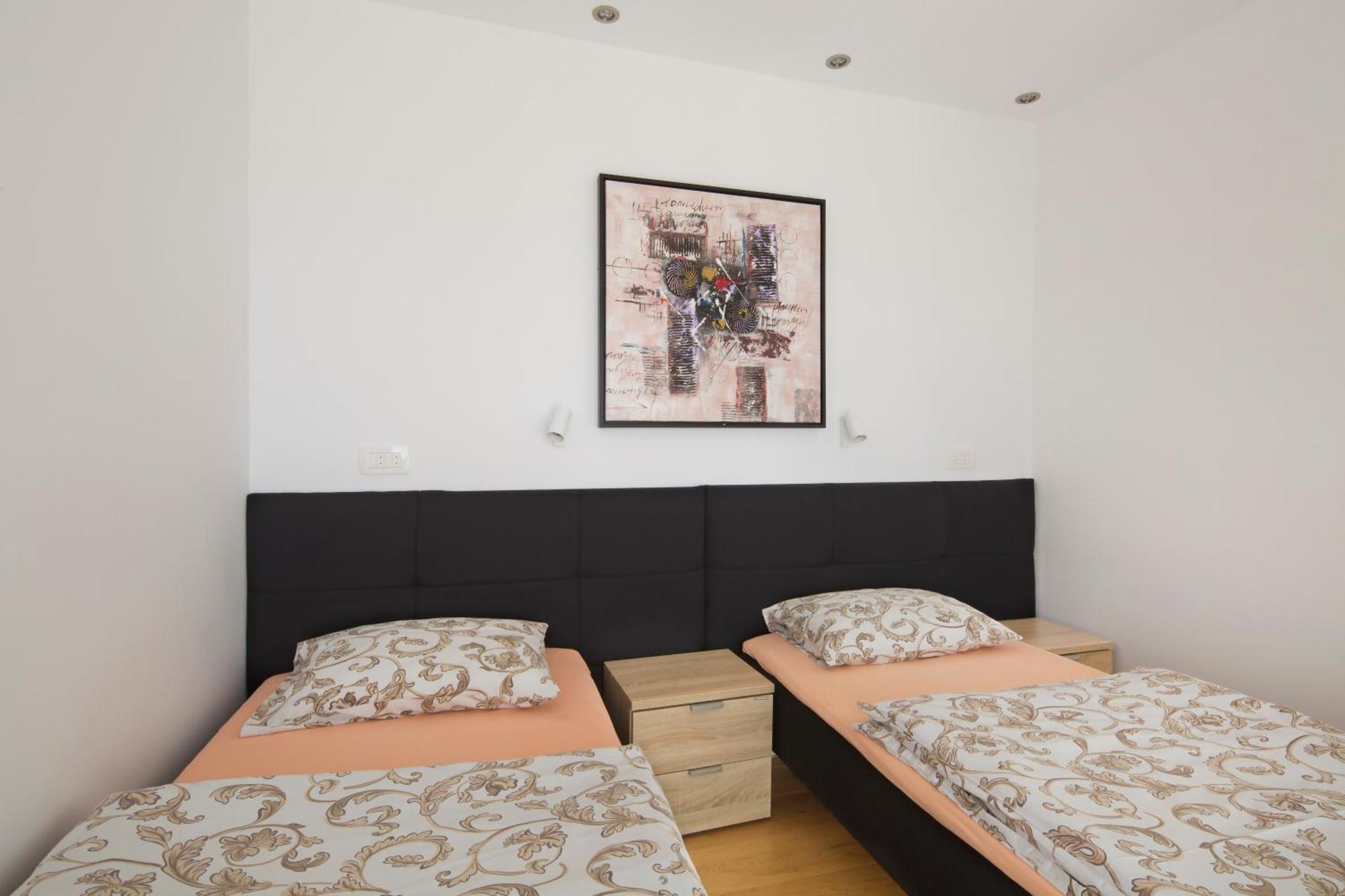 Spa Resort Luxury Apartments بودفا الغرفة الصورة