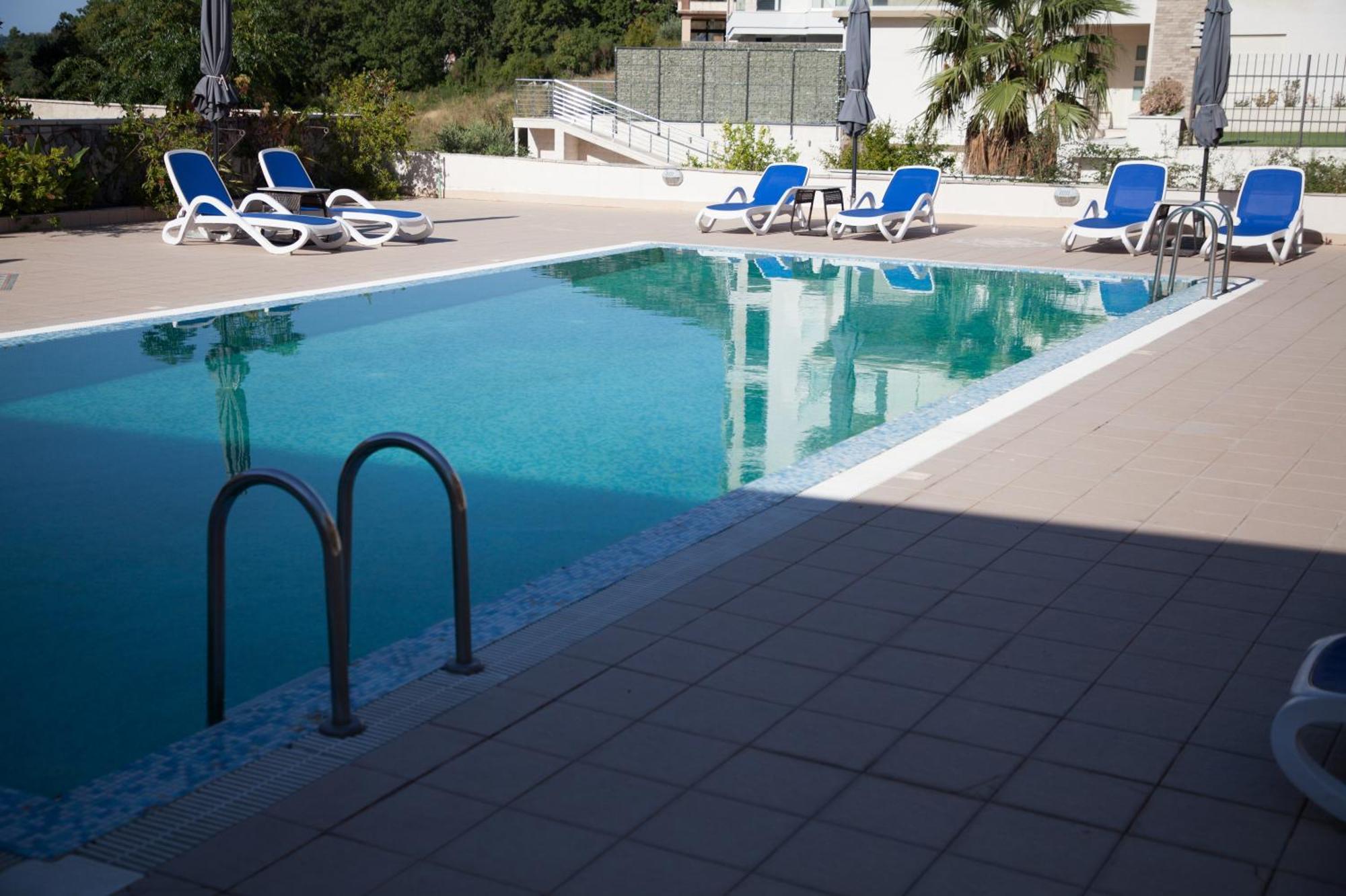 Spa Resort Luxury Apartments بودفا المظهر الخارجي الصورة